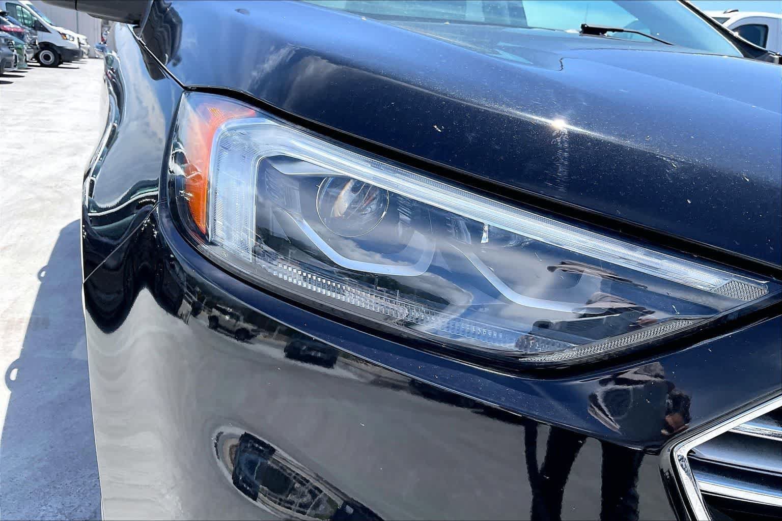 Used 2024 Ford Edge Titanium w/ Equipment Group 301A AWD/4WD image 31