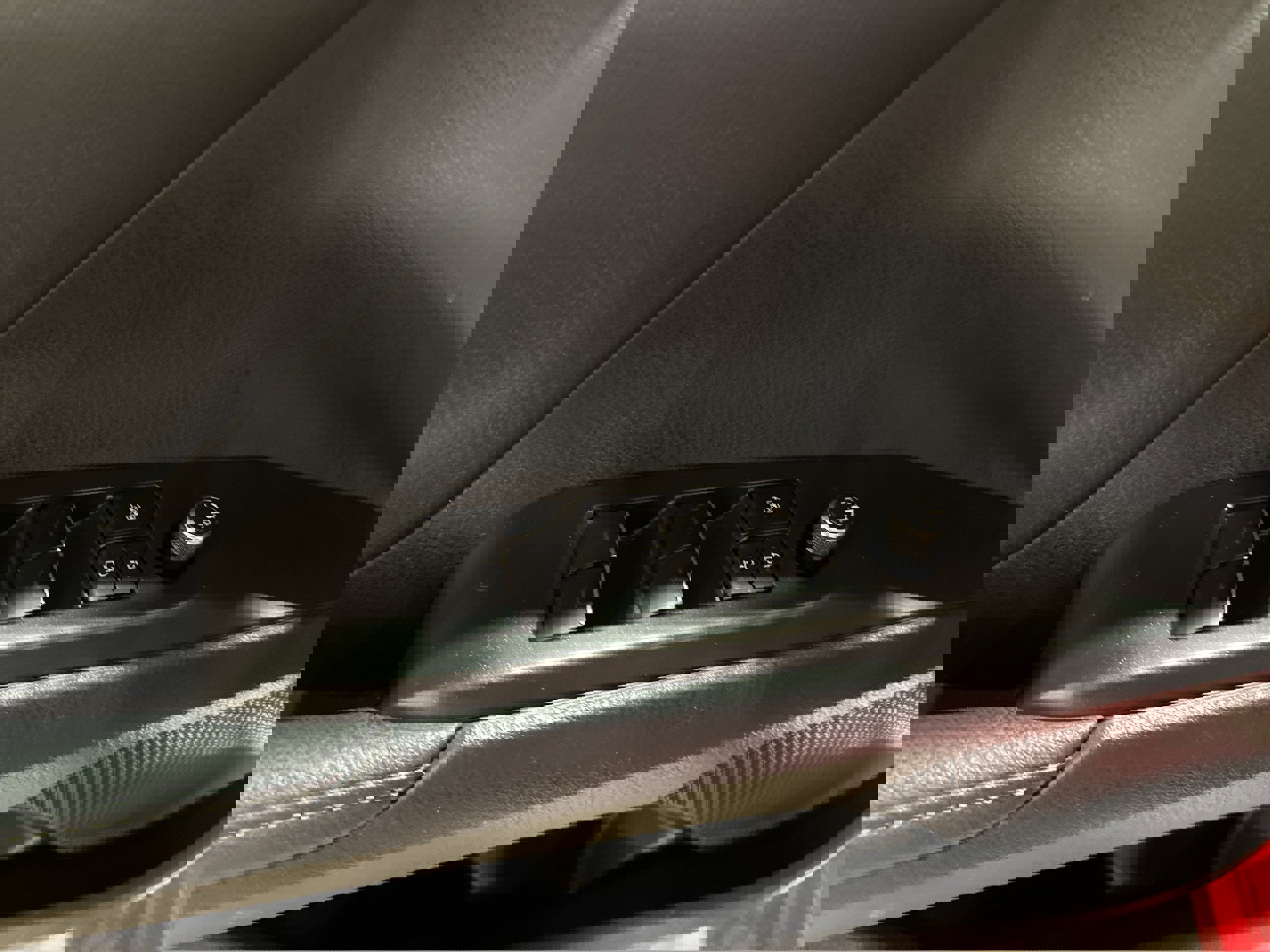 Used 2024 Toyota Camry XSE w/ Navigation Package image 11