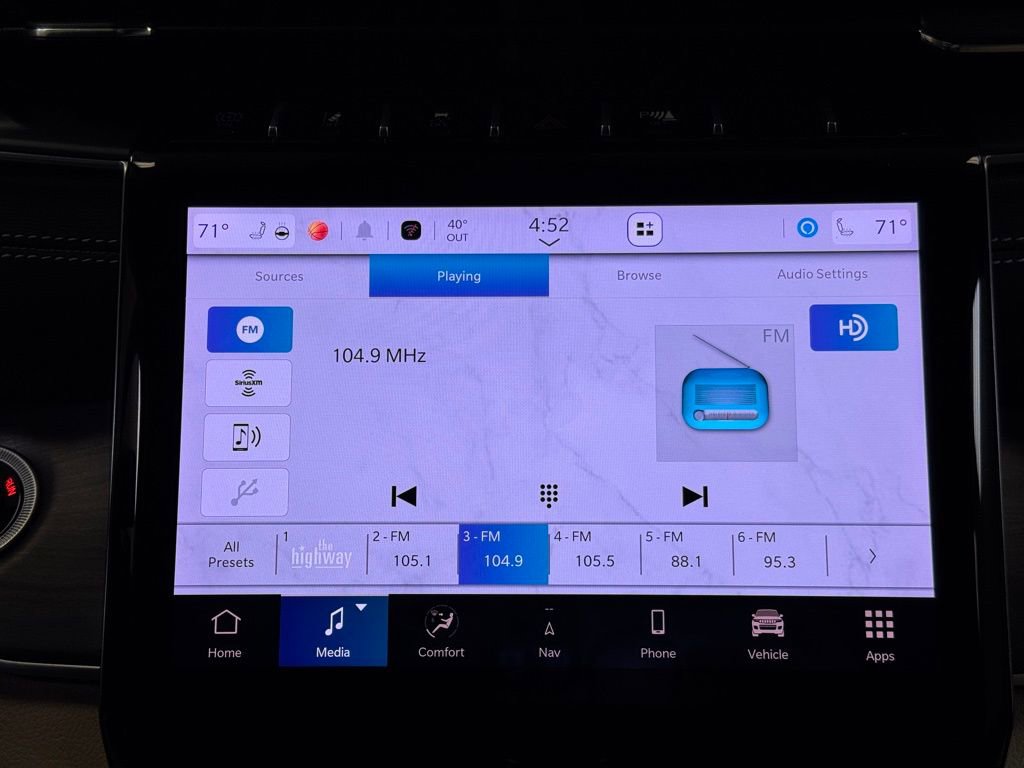 Used 2025 Jeep Grand Cherokee Limited 4xe w/ Luxury Tech Group II image 43