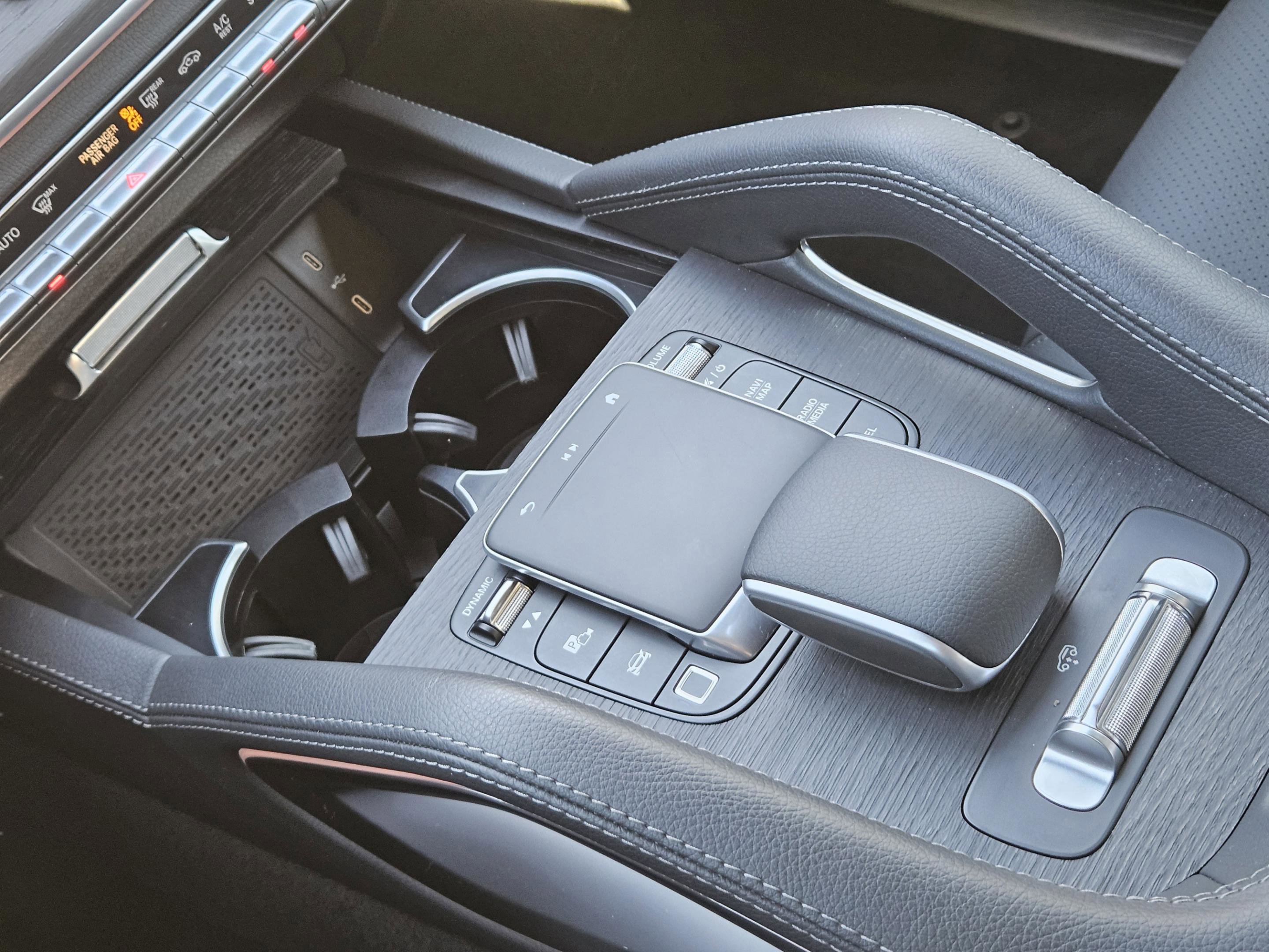 Certified 2025 Mercedes-Benz GLS 450 4MATIC image 21