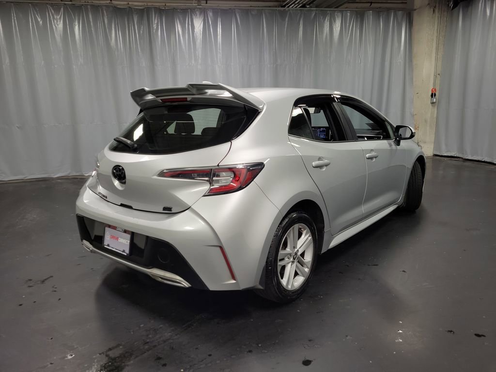 Used 2022 Toyota Corolla SE w/ SE Preferred Package FWD image 8