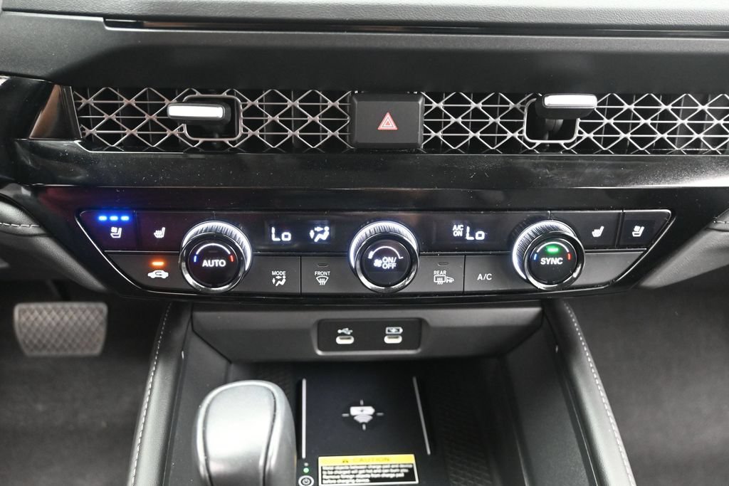 Used 2023 Honda Accord Touring image 16