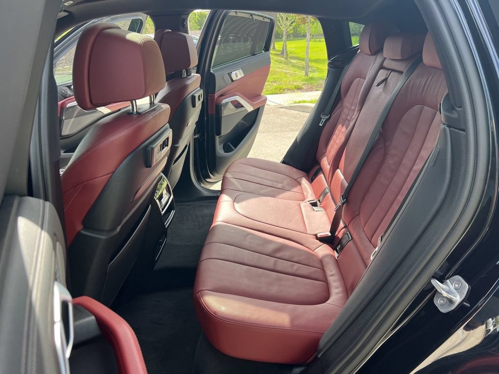 Used 2020 BMW X6 M50i w/ Executive Package AWD/4WD image 53
