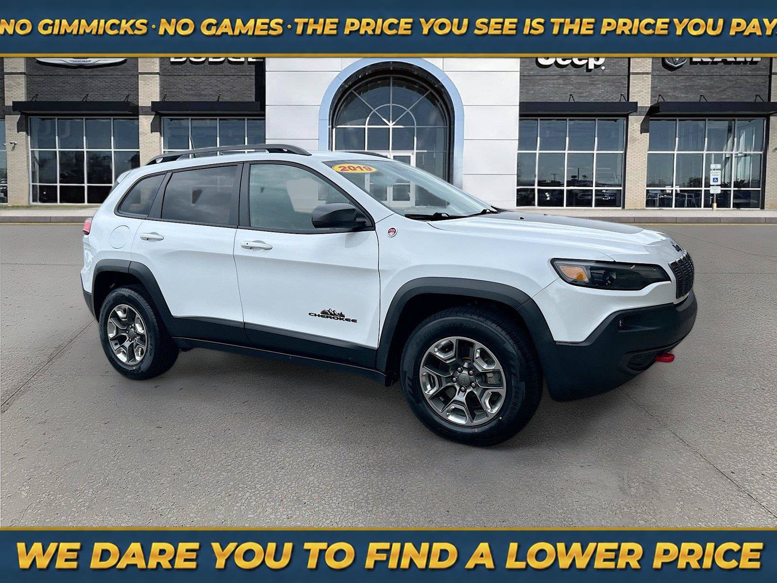 Used 2019 Jeep Cherokee Trailhawk w/ Cold Weather Group