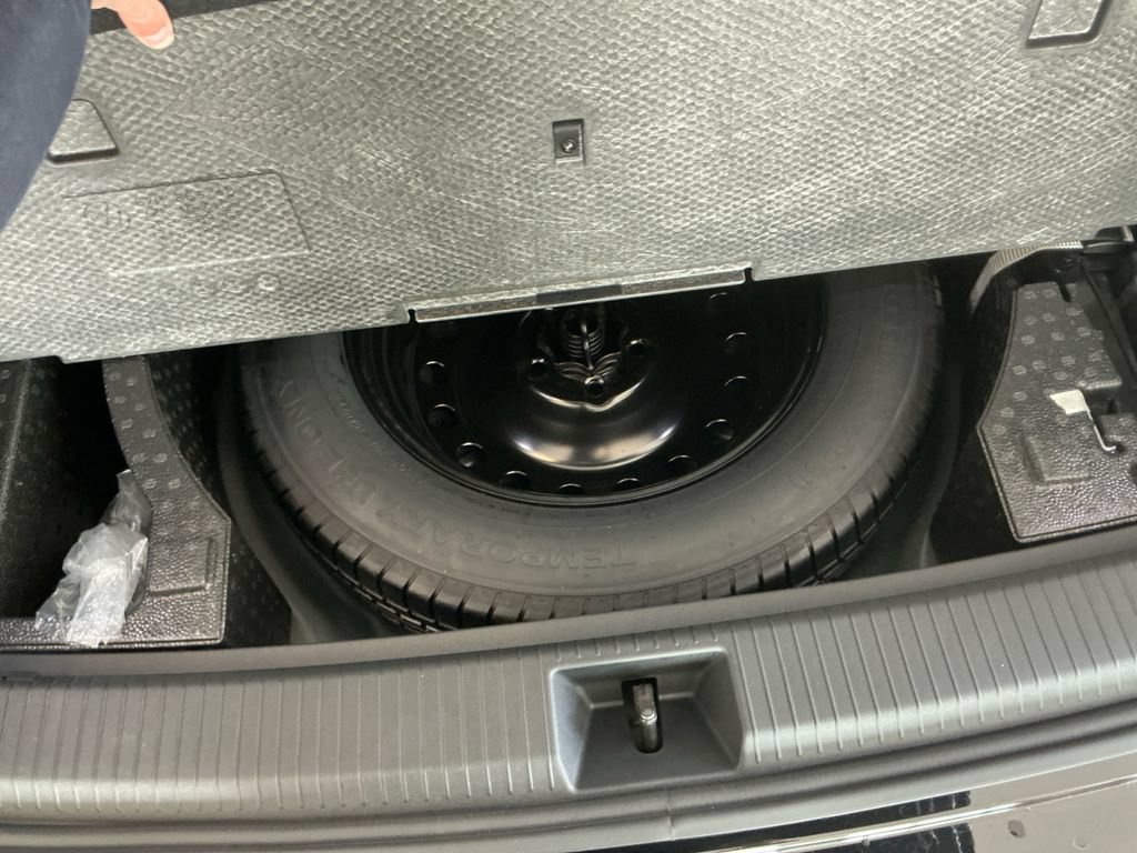 New 2026 Volkswagen Tiguan S AWD/4WD image 22
