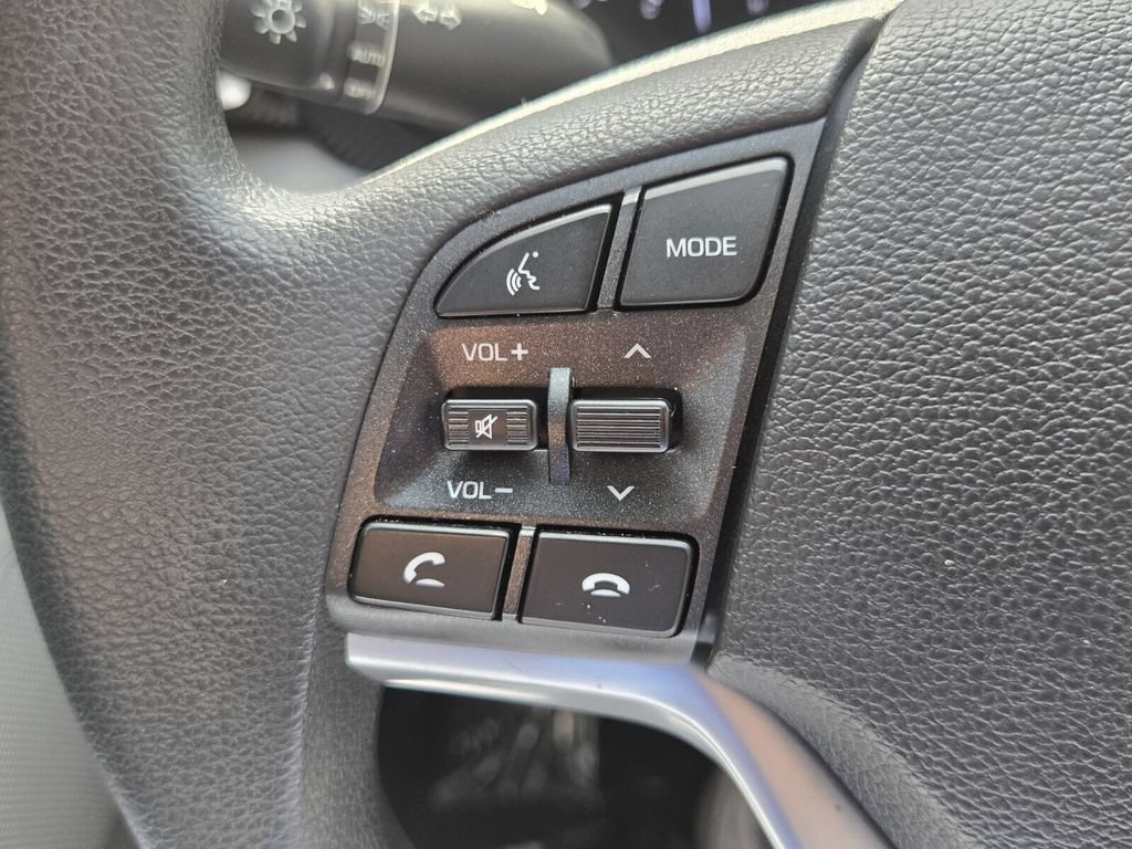 Used 2021 Hyundai Tucson Value FWD image 23