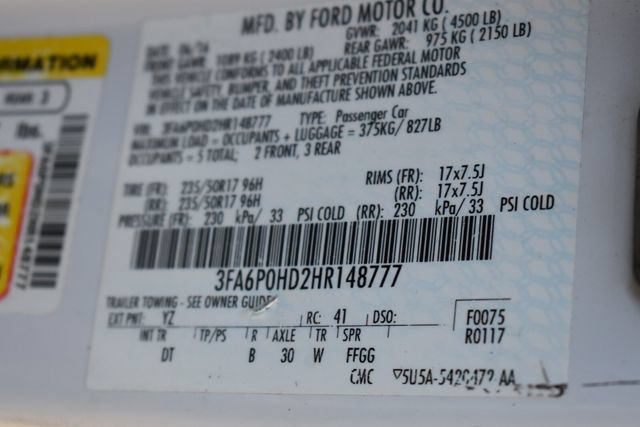 Used 2017 Ford Fusion SE FWD image 35