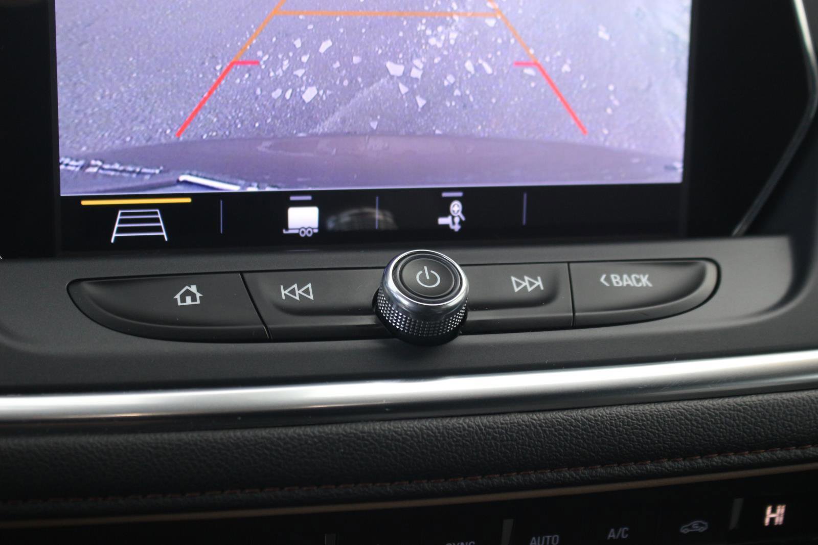 Used 2019 Chevrolet Blazer Premier image 27