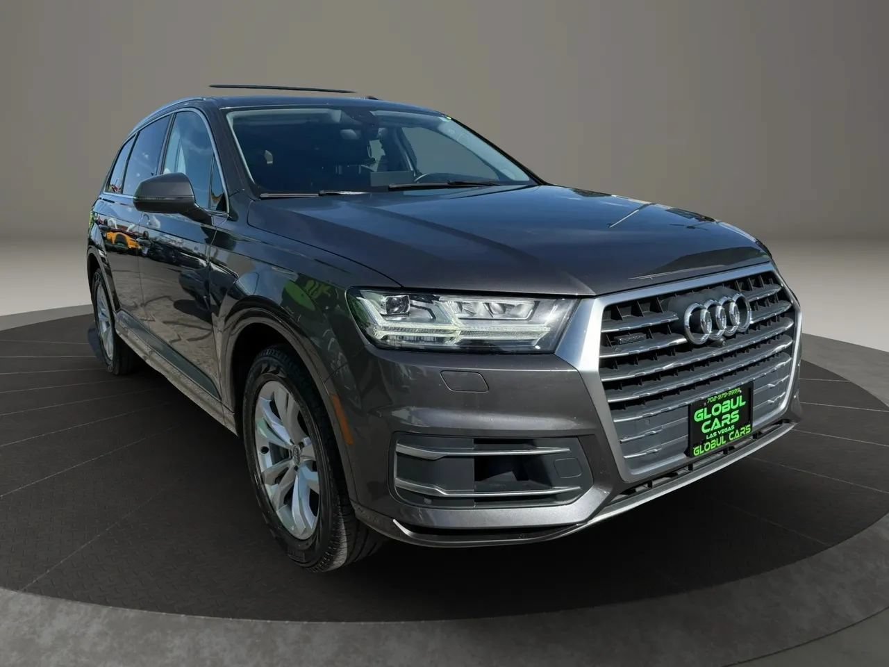 Used 2019 Audi Q7 3.0T Premium Plus w/ Premium Plus Package AWD/4WD image 4