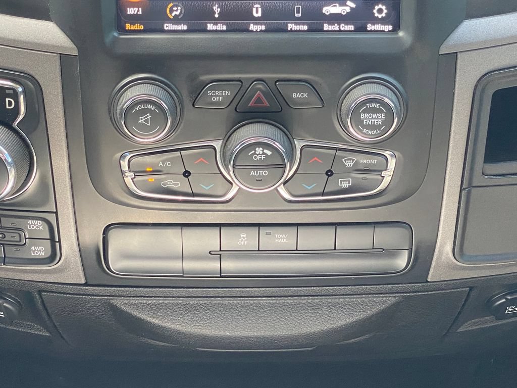 Used 2019 RAM 1500 Express w/ Wheel & Sound Group AWD/4WD image 24