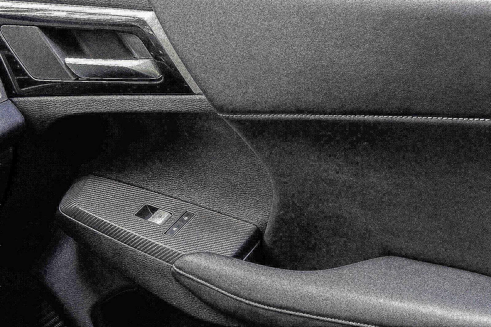 Used 2024 Mitsubishi Outlander AWD image 17