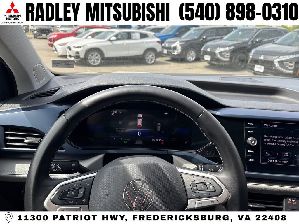 Used 2024 Volkswagen Taos SE image 6