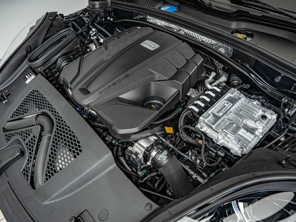 New 2026 Porsche Macan S AWD/4WD image 45