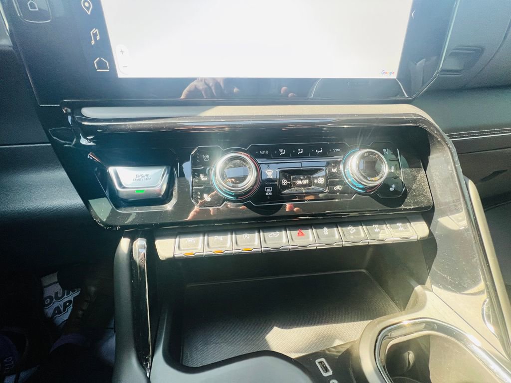 Used 2024 GMC Sierra 1500 AT4X image 40