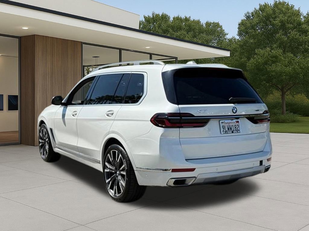 Certified 2024 BMW X7 xDrive40i image 12