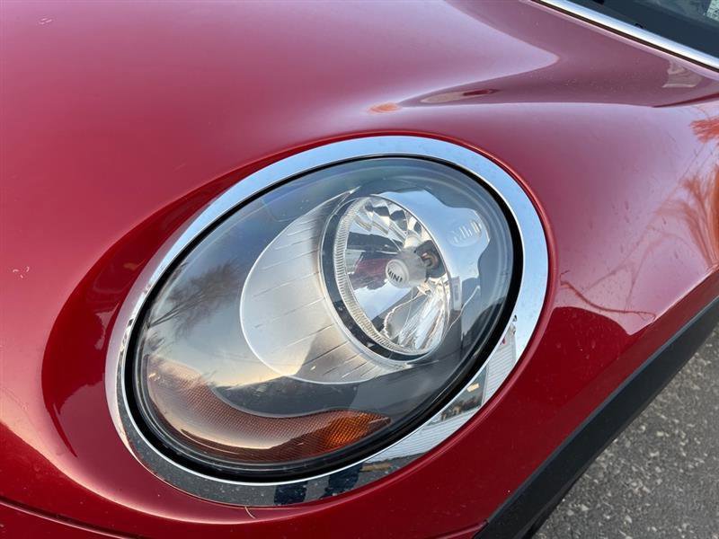 Used 2015 MINI Cooper 4-Door Hardtop FWD image 22