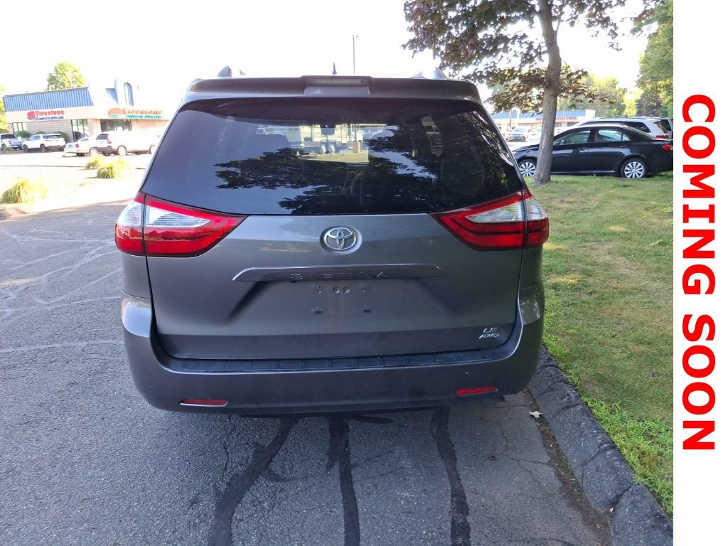 Used 2018 Toyota Sienna LE AWD/4WD image 7