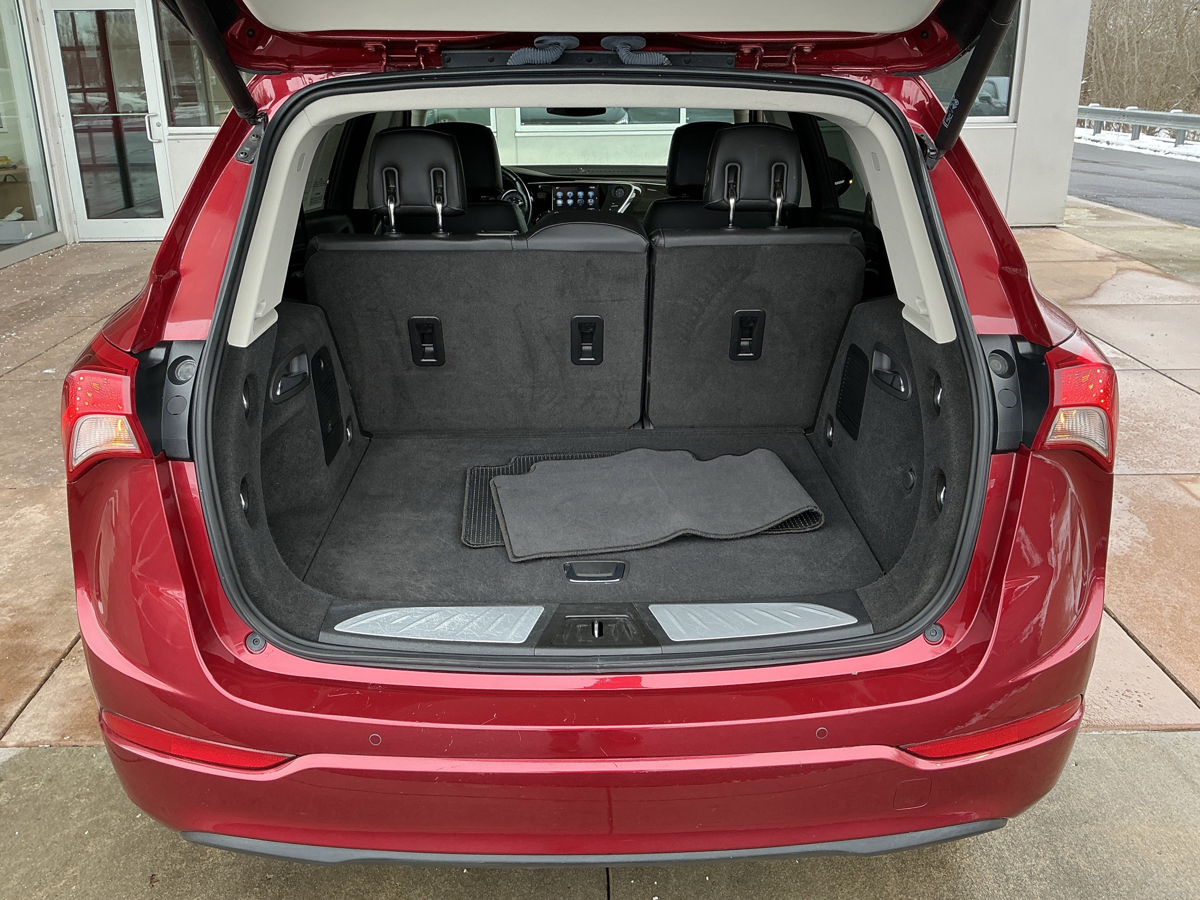 Used 2019 Buick Envision Essence image 24