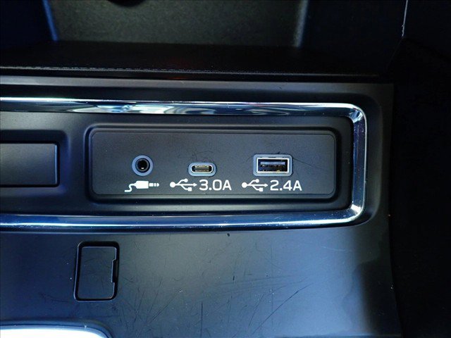 Certified 2025 Subaru Ascent Premium AWD/4WD image 23