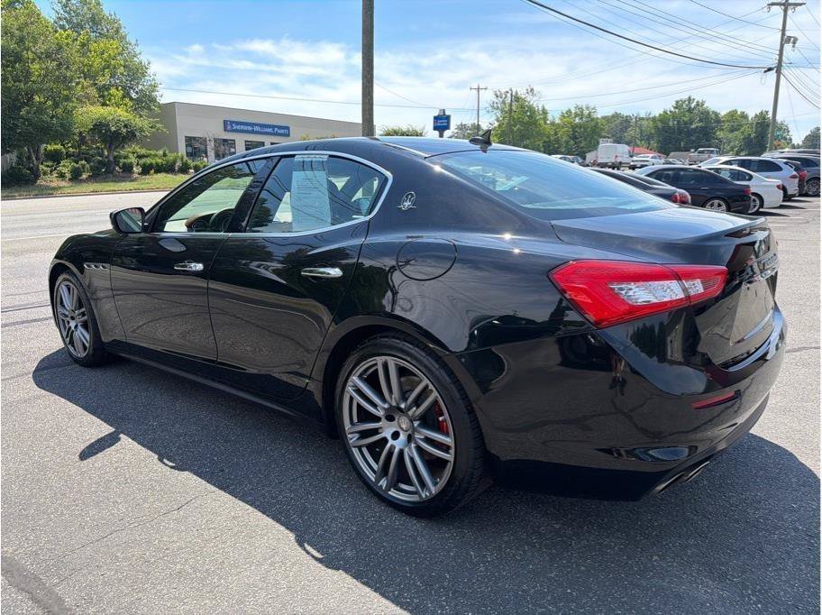 Used 2018 Maserati Ghibli RWD image 4