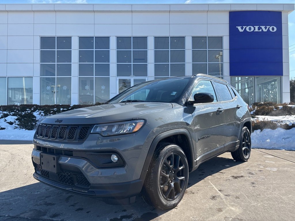 Used 2023 Jeep Compass Altitude w/ Convenience Group image 37