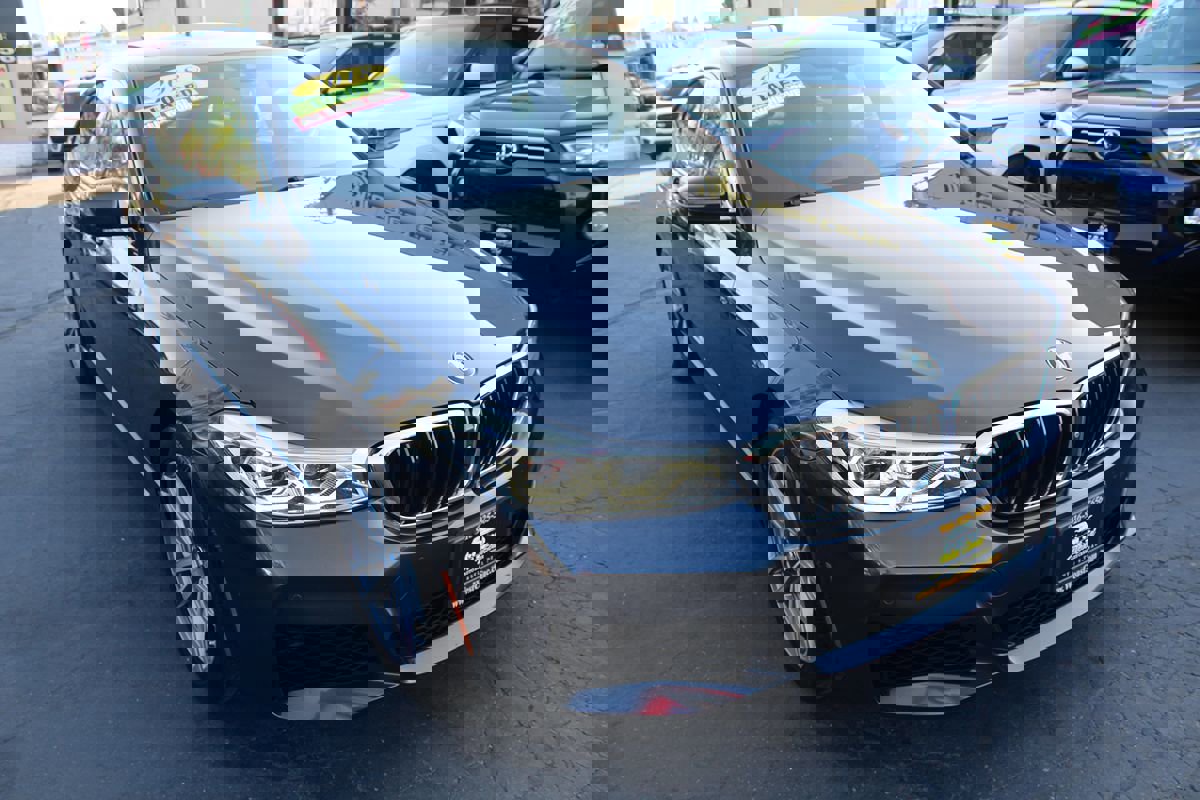 Used 2018 BMW 640i Gran Turismo xDrive image 8