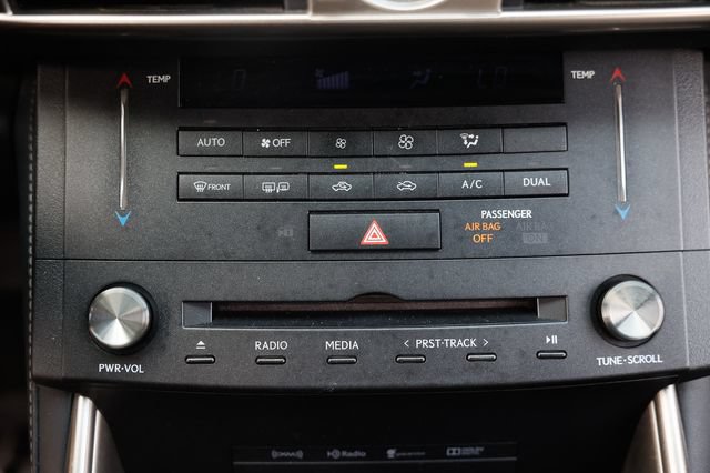 Used 2015 Lexus IS 350 w/ F-Sport Package RWD image 34