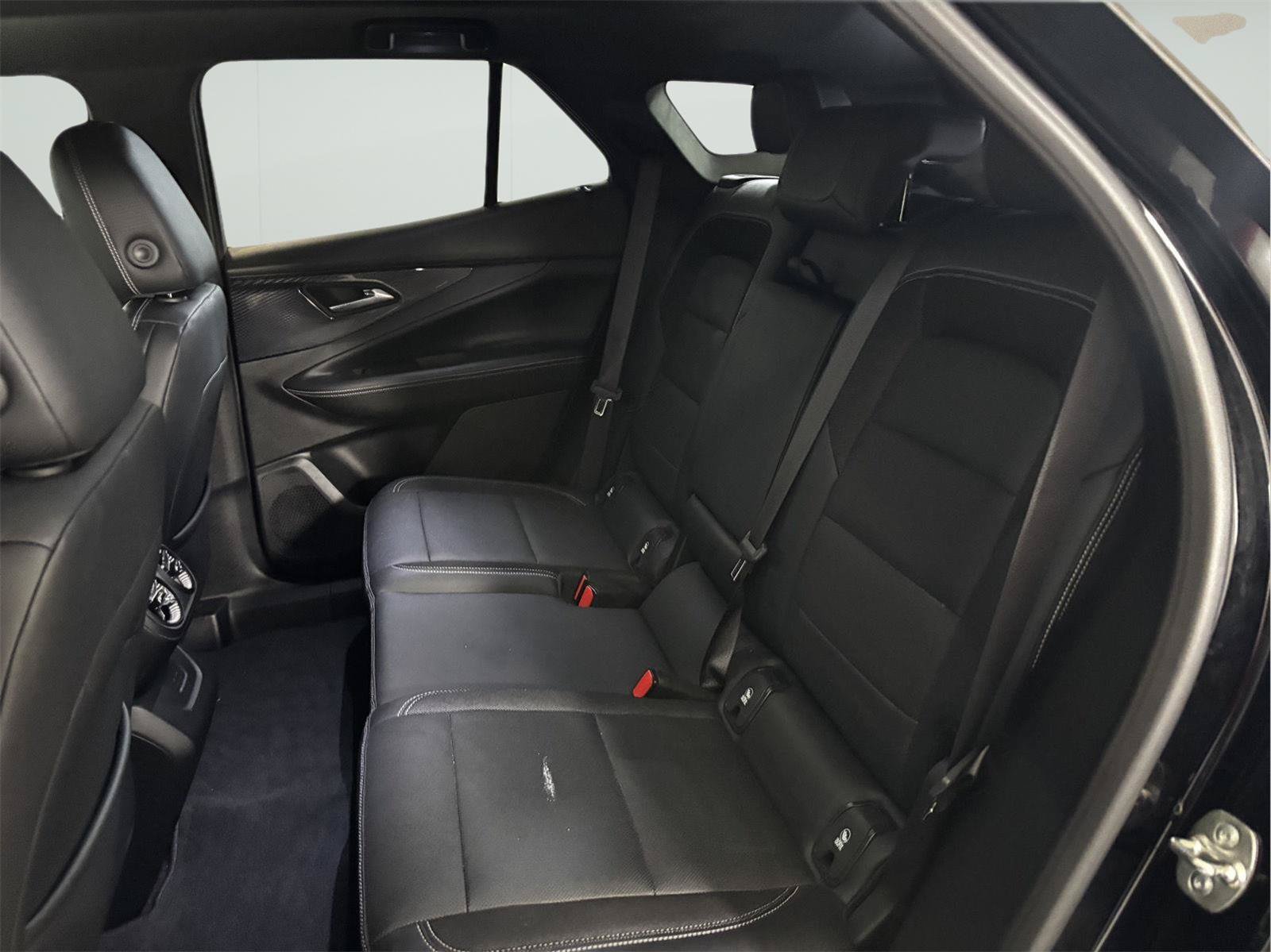 Used 2024 Chevrolet Blazer EV LT AWD/4WD image 23