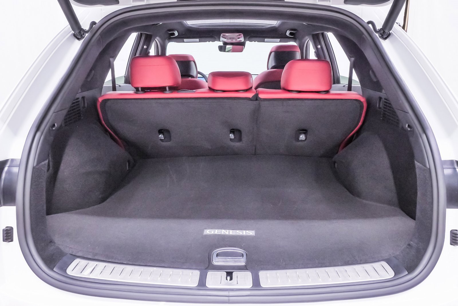 Certified 2026 Genesis GV70 3.5T Sport Prestige image 25