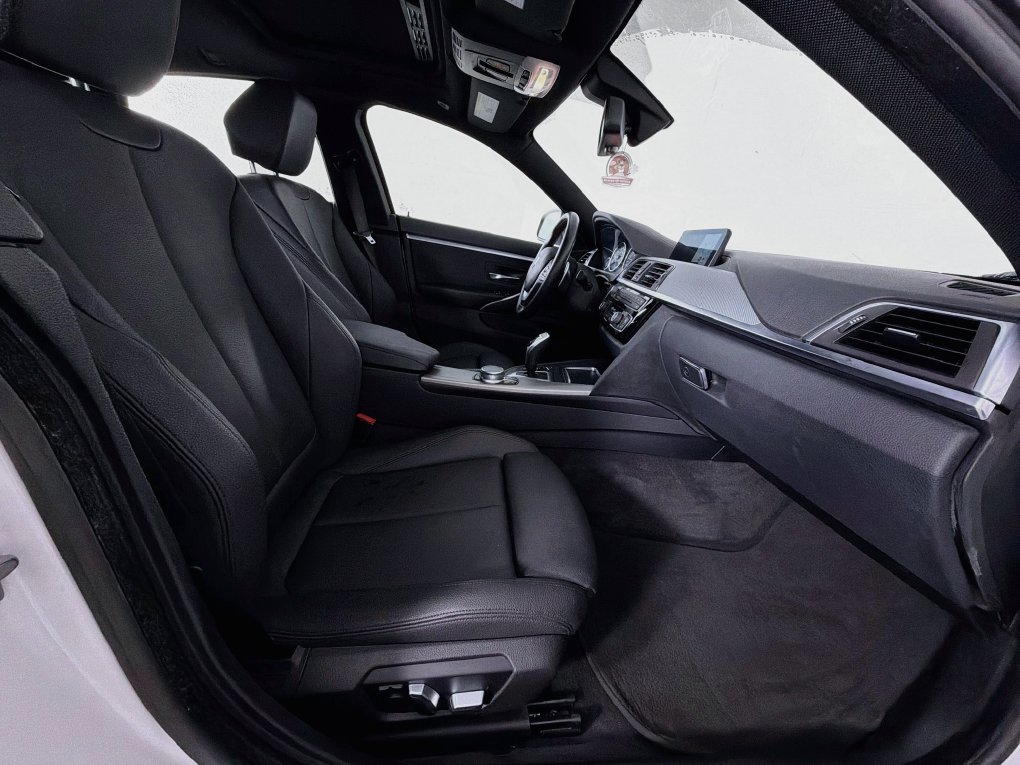 Used 2020 BMW 430i Gran Coupe xDrive w/ Convenience Package AWD/4WD image 29