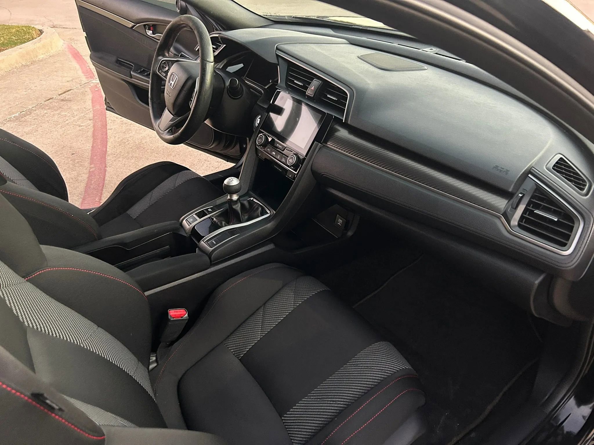 Used 2018 Honda Civic Si image 16