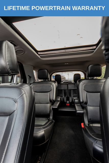 Used 2024 Ford Explorer Limited w/ Limited Technology Package AWD/4WD image 21