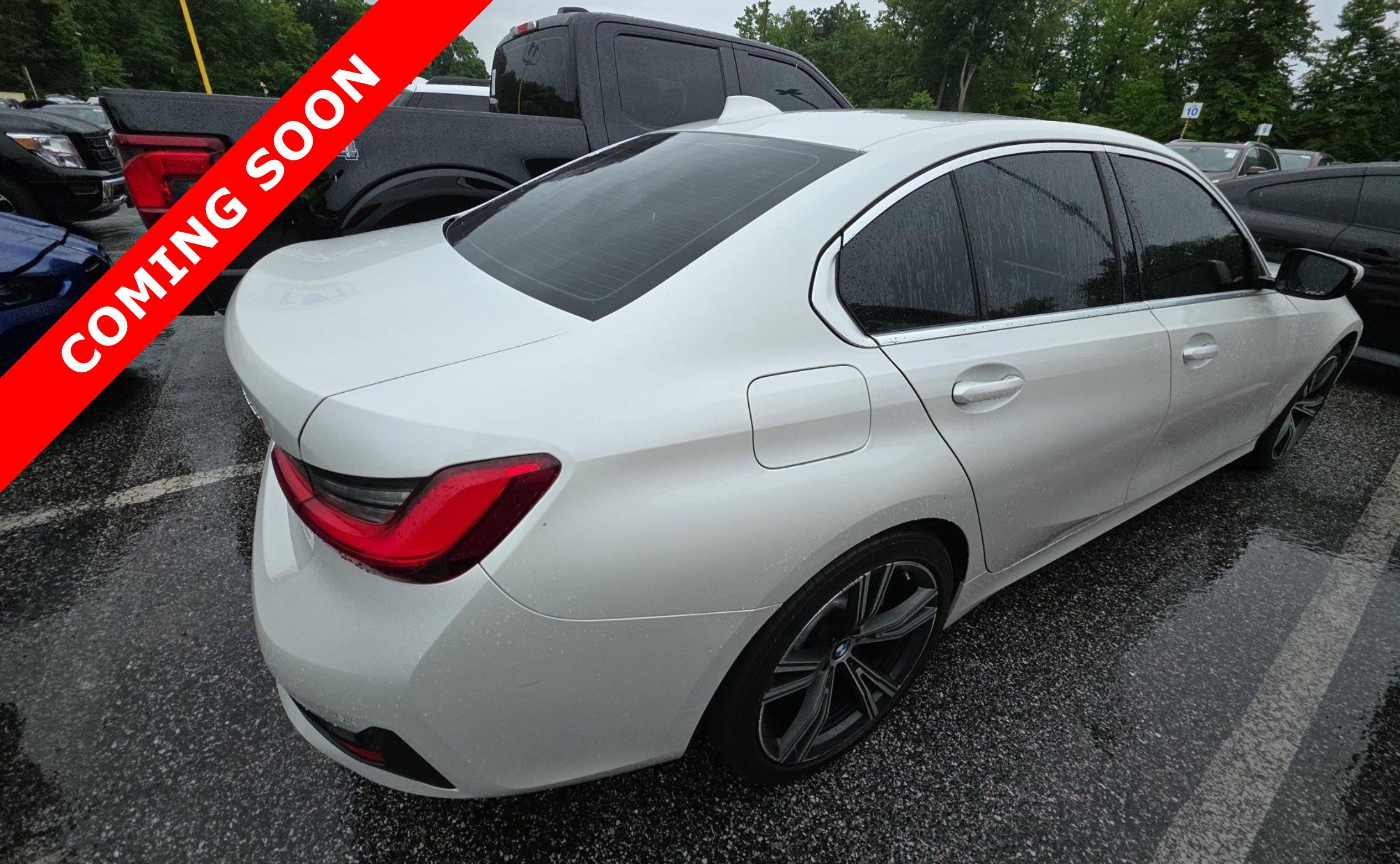 Used 2021 BMW 330i xDrive Sedan w/ Premium Package AWD/4WD image 3
