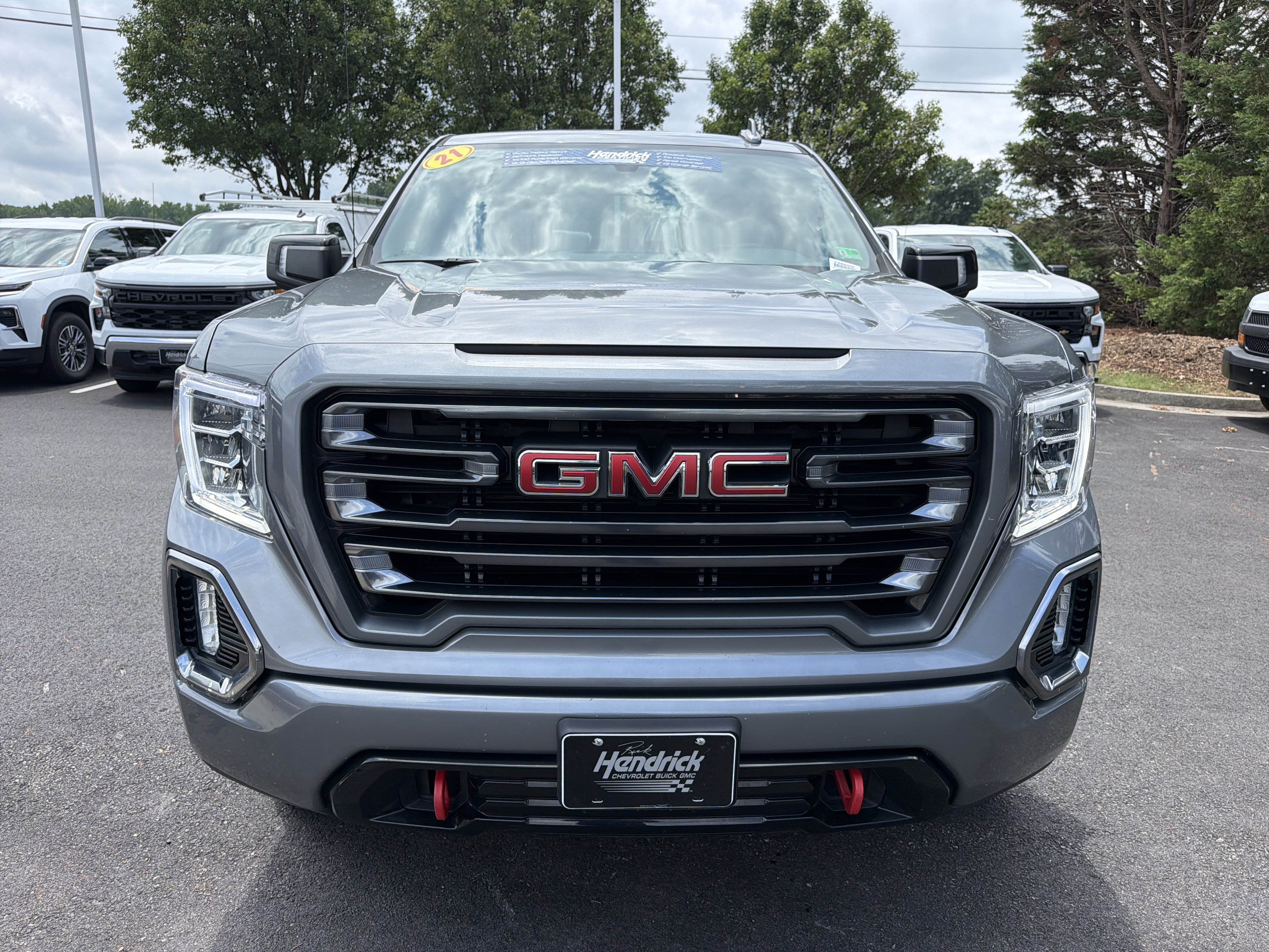 Used 2021 GMC Sierra 1500 AT4 AWD/4WD image 3