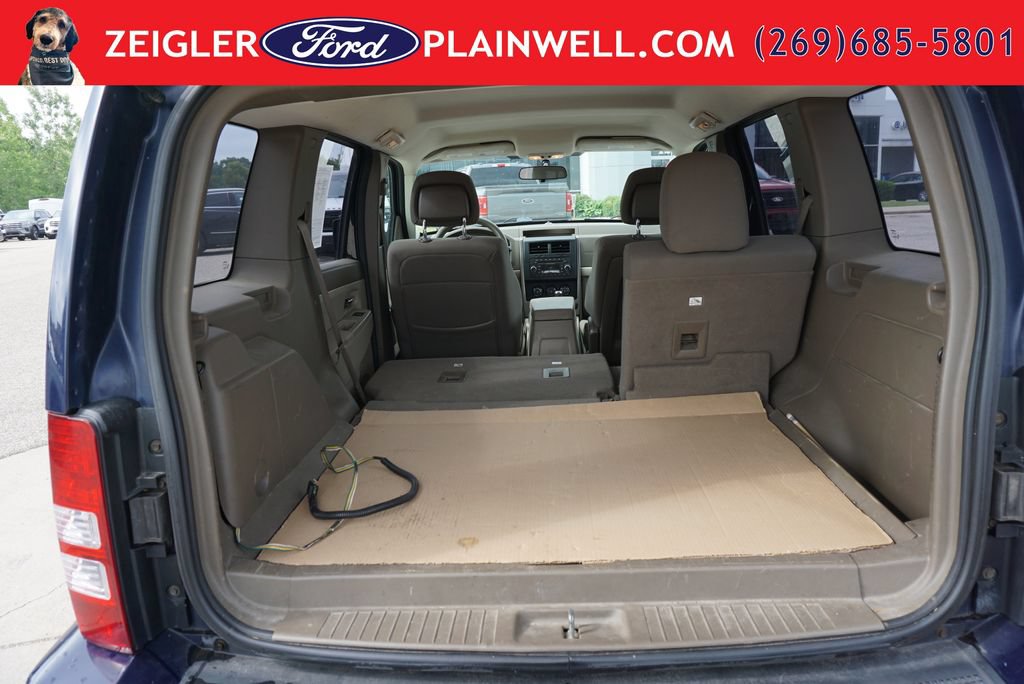 Used 2012 Jeep Liberty Sport AWD/4WD image 10