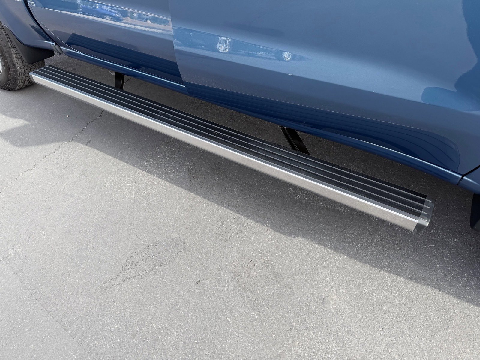 Used 2024 Chevrolet Silverado 1500 LTZ image 28