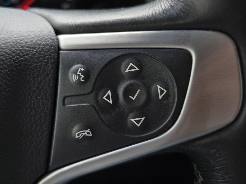 Used 2018 GMC Yukon SLT w/ Open Road Package image 32