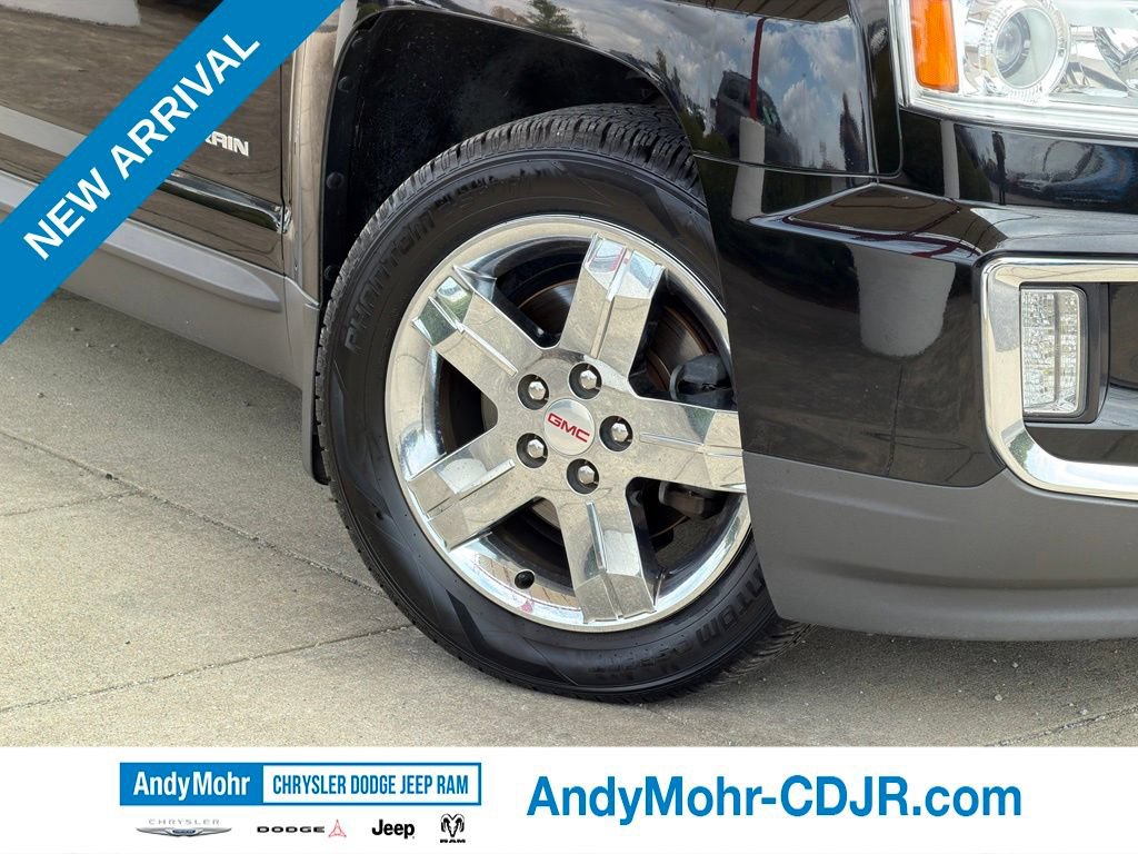 Used 2017 GMC Terrain SLT w/ Sun And Destination Package AWD/4WD image 9