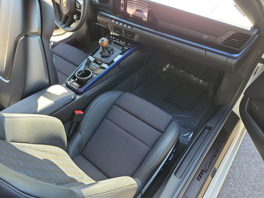 Certified 2025 Porsche 911 Carrera T image 19