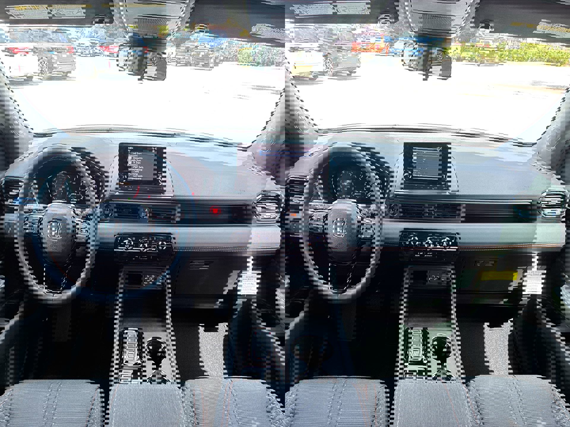 Certified 2025 Honda Pilot Sport image 16