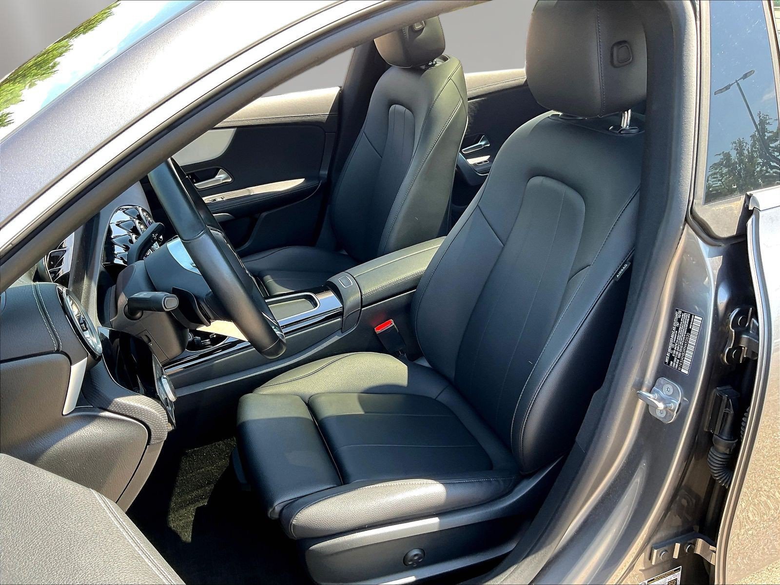 Certified 2024 Mercedes-Benz CLA 250 4MATIC image 22