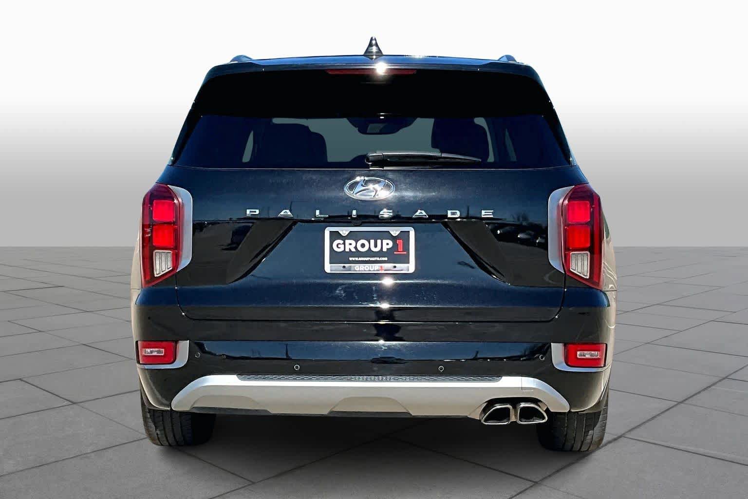 Used 2021 Hyundai Palisade Limited w/ Cargo Package FWD image 5