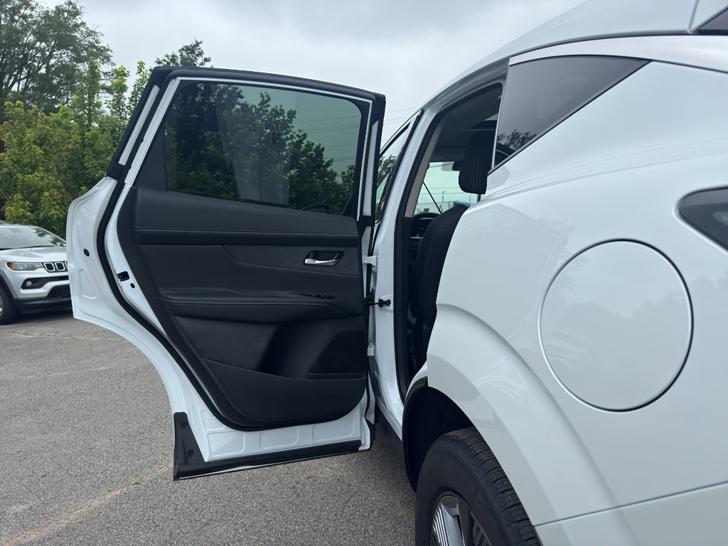 New 2025 Nissan Murano SL w/ Cargo Package image 19