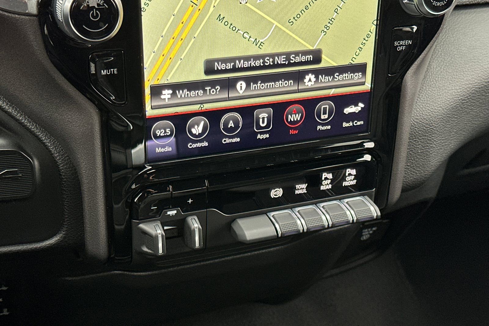 Used 2020 RAM 2500 Laramie image 20