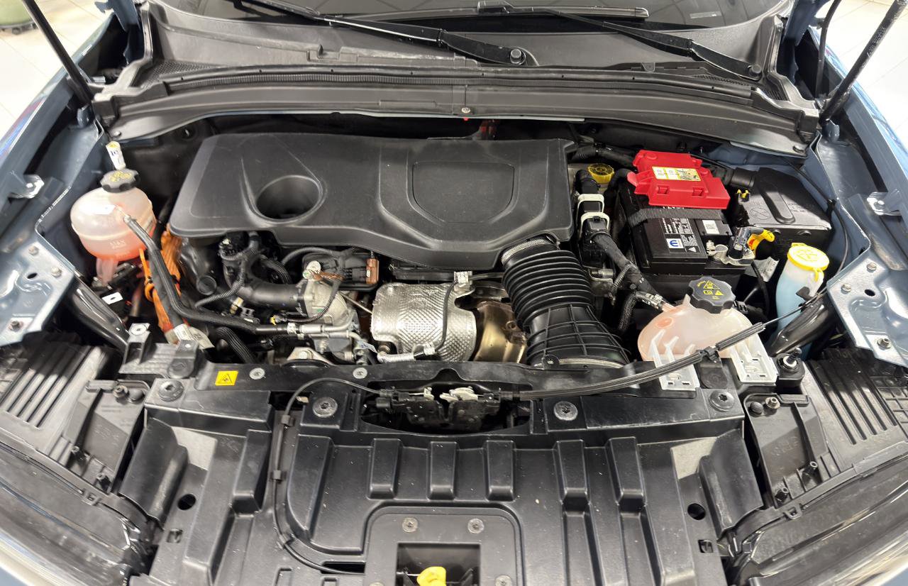 Used 2024 Dodge Hornet R/T Plus w/ Tech Pack Plus w/o Parking image 23