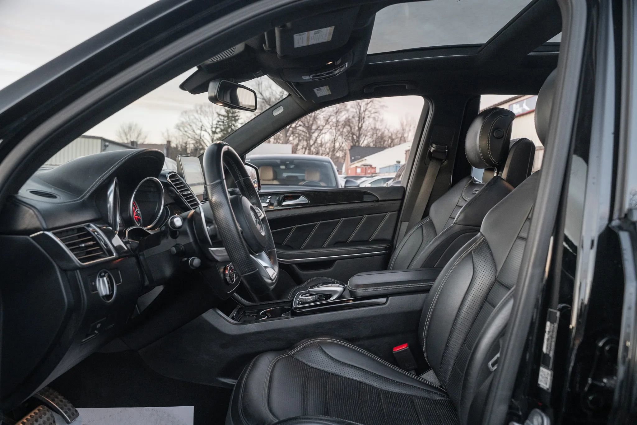 Used 2018 Mercedes-Benz GLS 63 AMG GLS 63 Sport Utility 4D image 7