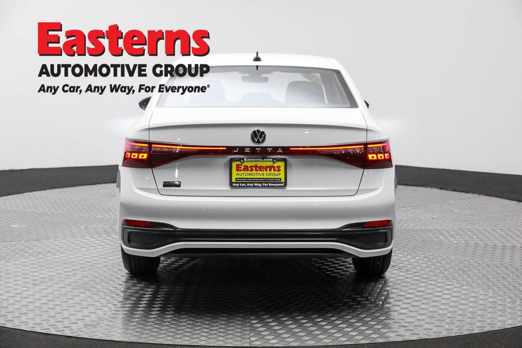 Used 2025 Volkswagen Jetta S image 6