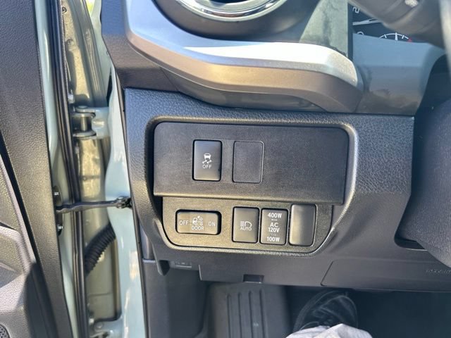 Used 2022 Toyota Tacoma SR5 w/ Trail Edition AWD/4WD image 23
