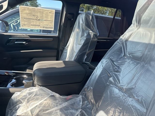 New 2025 Chevrolet Tahoe High Country w/ Sun And Tow Package image 10