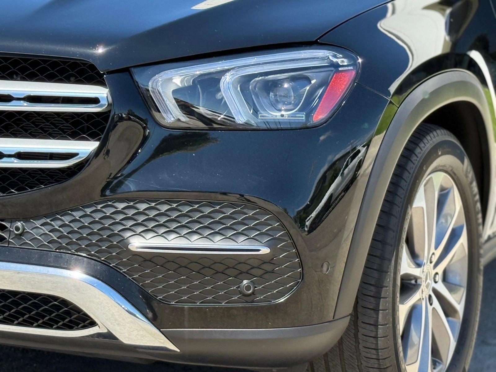 Used 2023 Mercedes-Benz GLE 450 4MATIC image 4